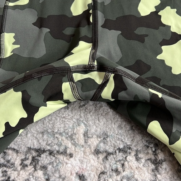 Lululemon fast and free leggings 25” - Picture 4 of 9